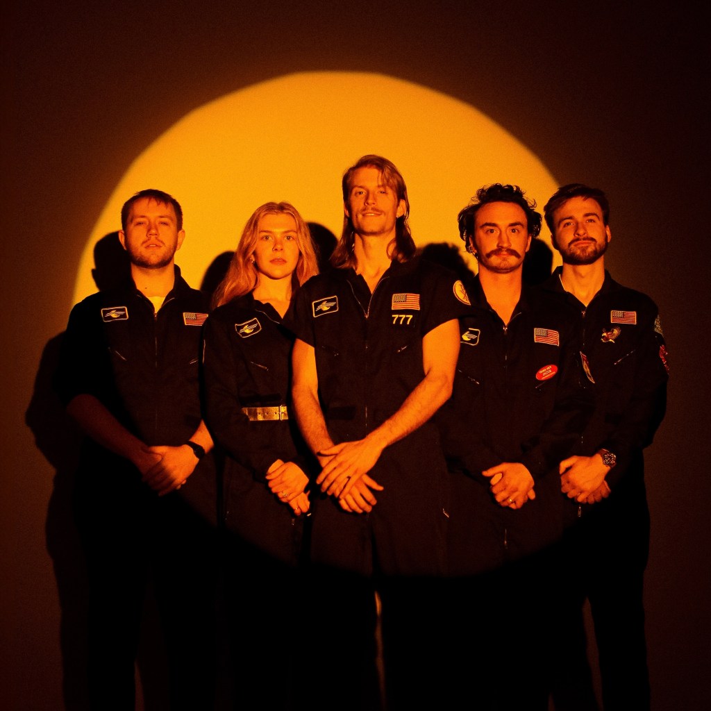 Happy Landing Band Photo