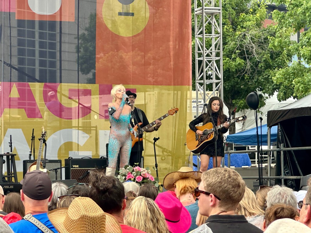 Lorrie Morgan Singing at CMAFEst 2025