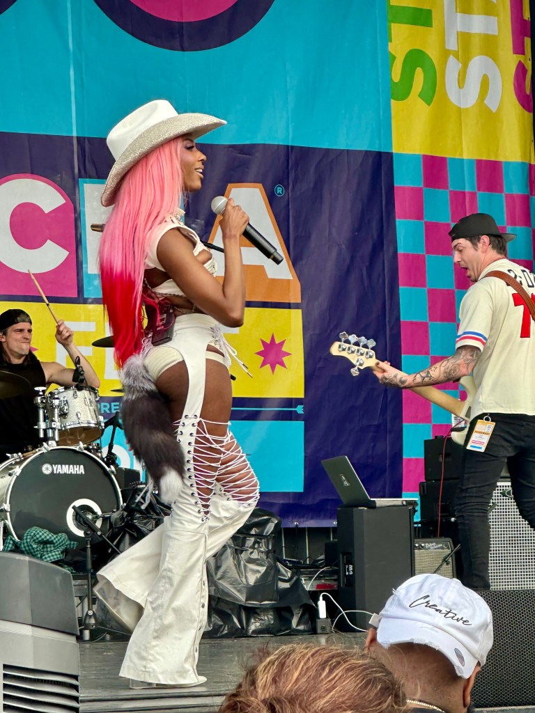 Reyna Roberts performing in Nashville at CMA Fest 2025