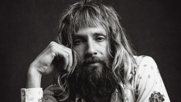 Paul McDonald Artist Photo