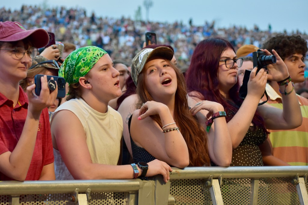 Fans watching Clairo perform at the 2025 Hinterland Music Festival