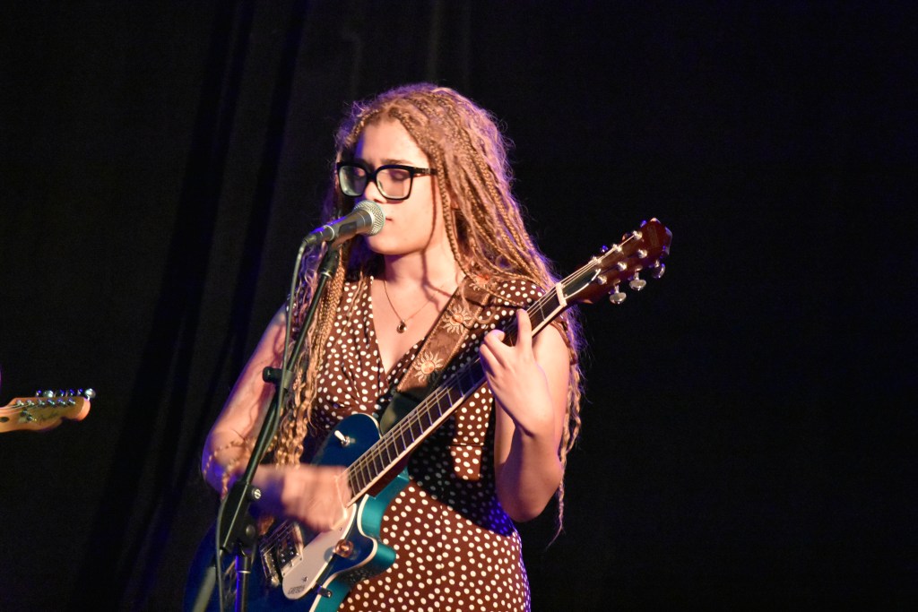 Koley Berry performing at the 2026 Girls Write Nashville artist showcase