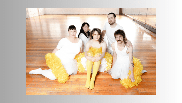 Max Aurora & The Southern Lights Band Photo