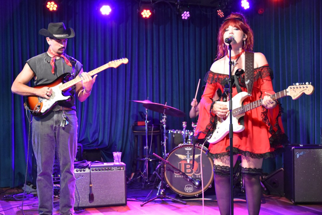Kitty Coen playing at rocknite Nashville at JBJ's Nashville