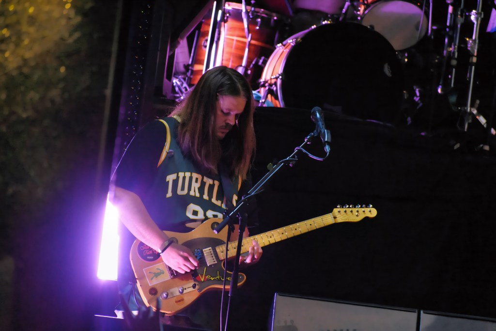 Dexter and the Moonrocks playing at rocknite Nashville at JBJ's Nashville