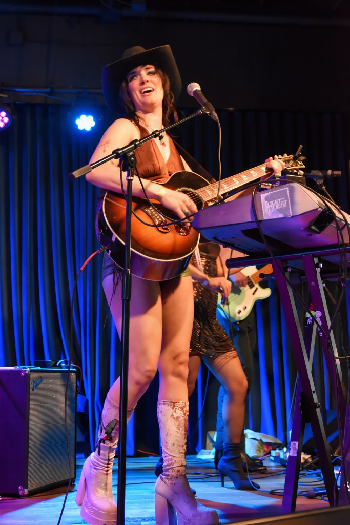 Wila Mae playing at rocknite Nashville at JBJ's Nashville