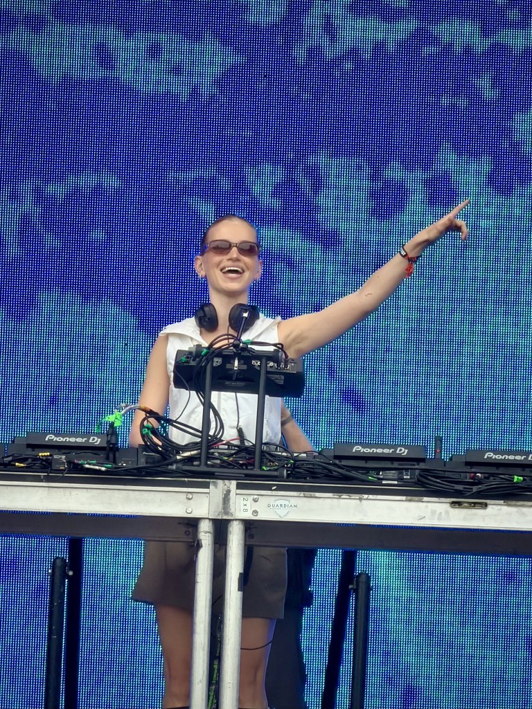 Jackie Hollander Performing at Bonnaroo 2026