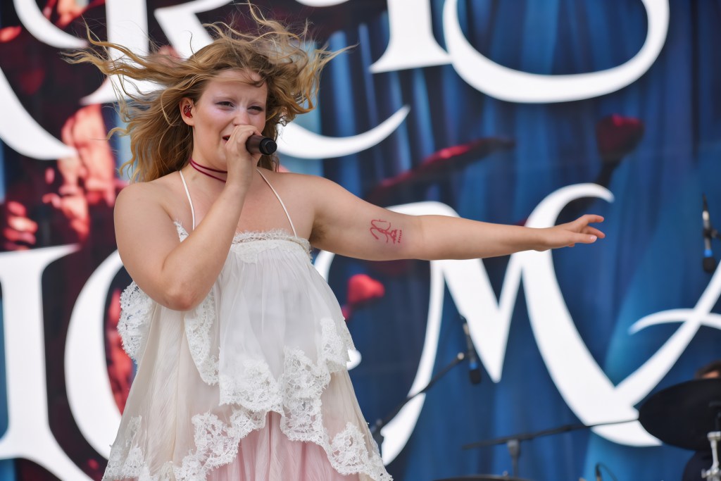 Paris Paloma performing at Hinterland Music Festival 2026