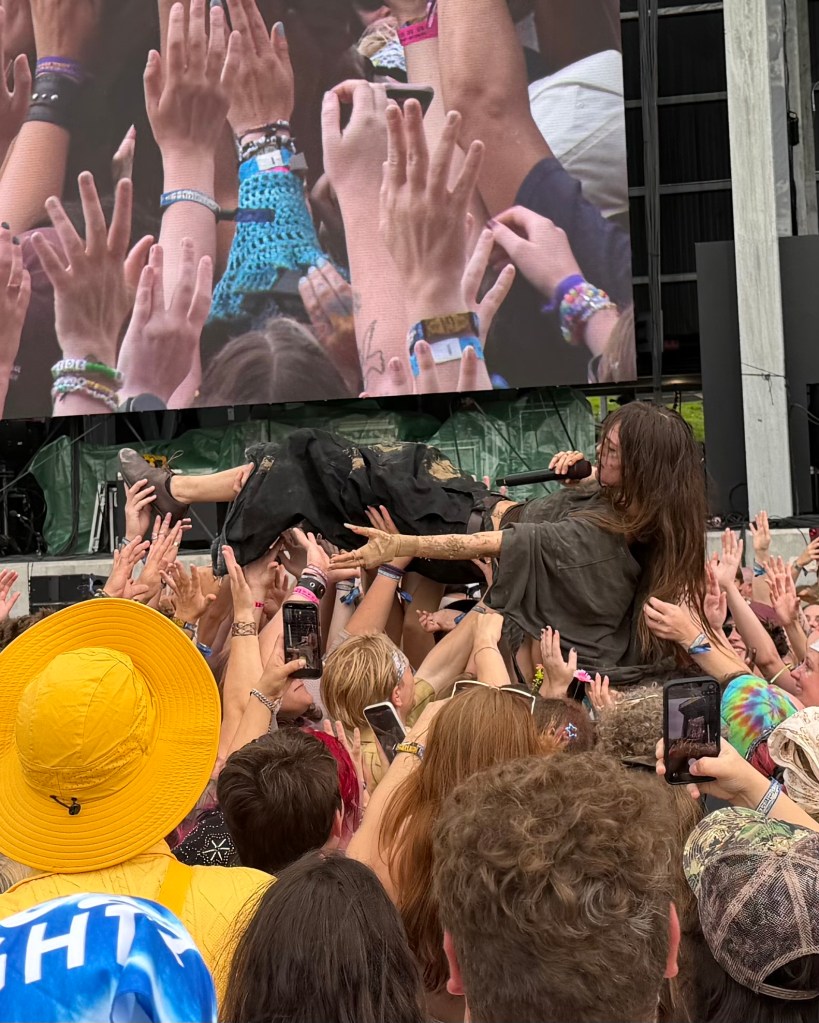 SOFIA ISELLA crowd surfs at Hinterland Music Festival 2026