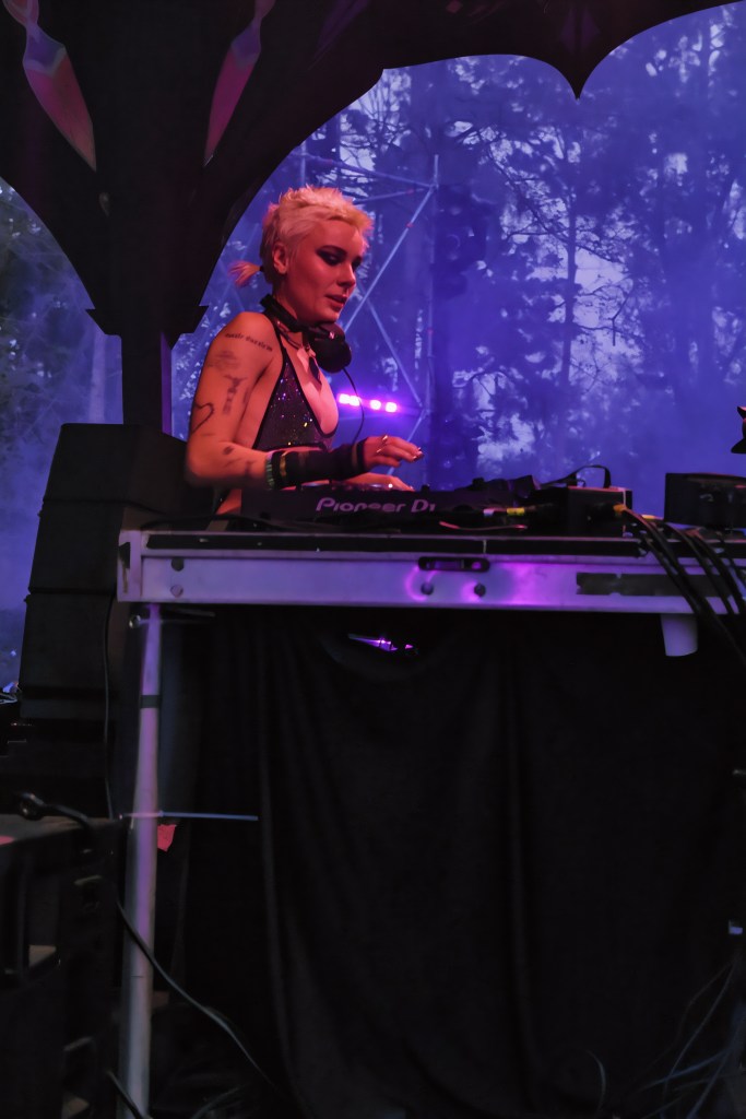 AK SPORTS at DEF OFFLIMITS STAGE Hulaween 2026