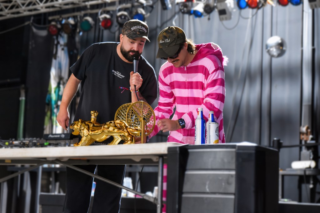 Bass Bingo With Heyz at Hulaween 2026