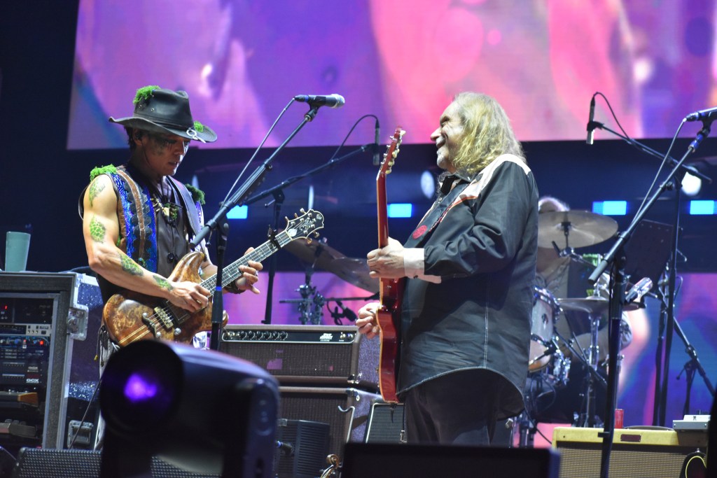 The Warren Haynes Incident set at Hulaween 2026
