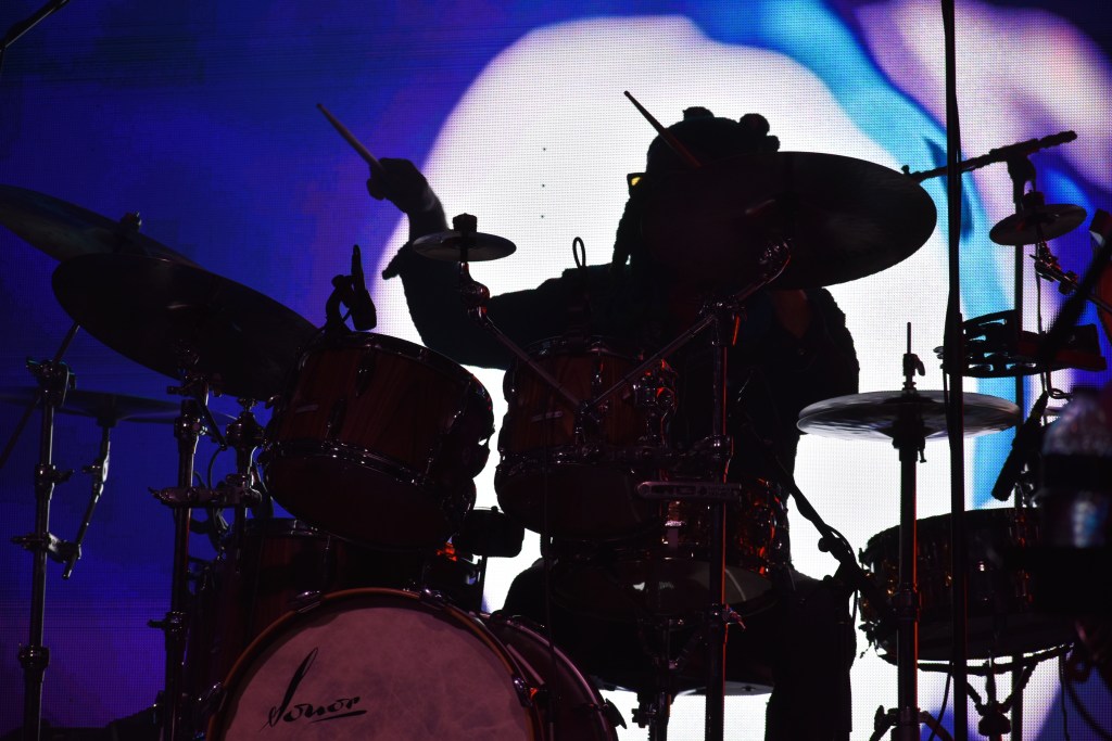 Asydequest performing at Hulaween 2026