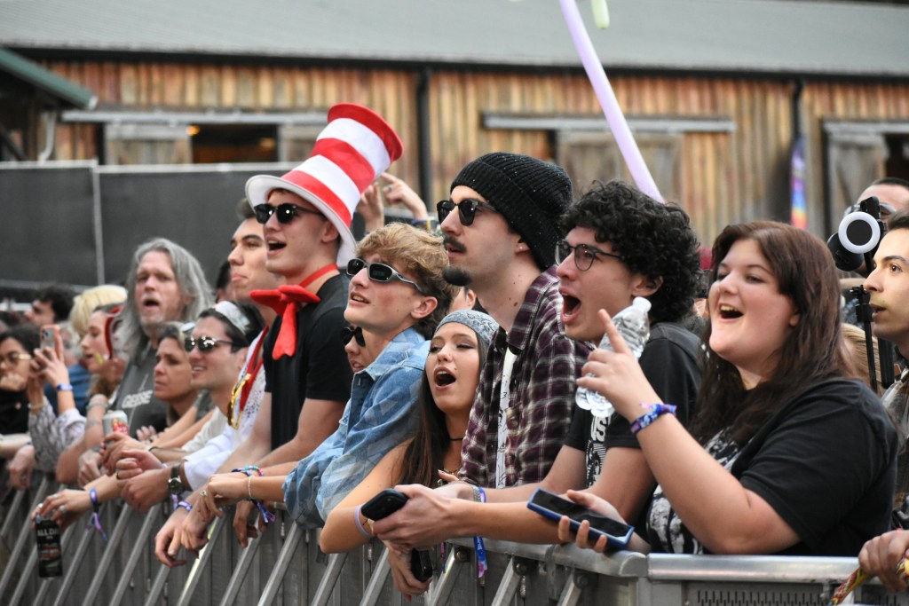 Fans watch Geese performing at Hulaween Music Festival 2026